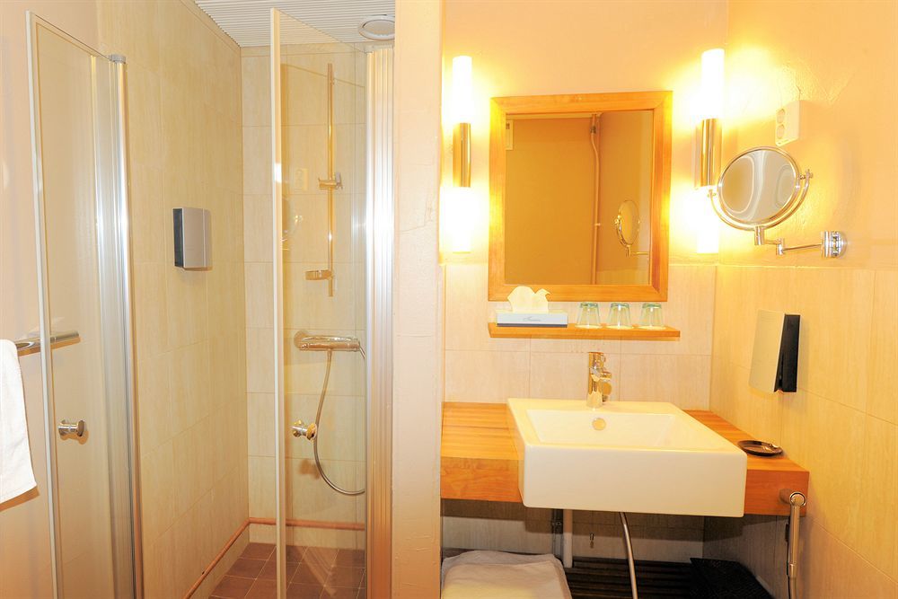 Hotel Krapi Tuusula Esterno foto